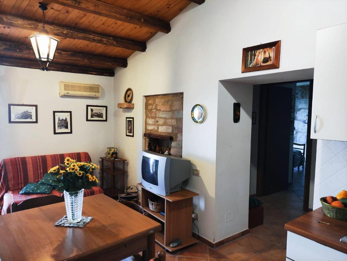 A Casa Di Peppino Villa Greco Tyndaris Extérieur photo