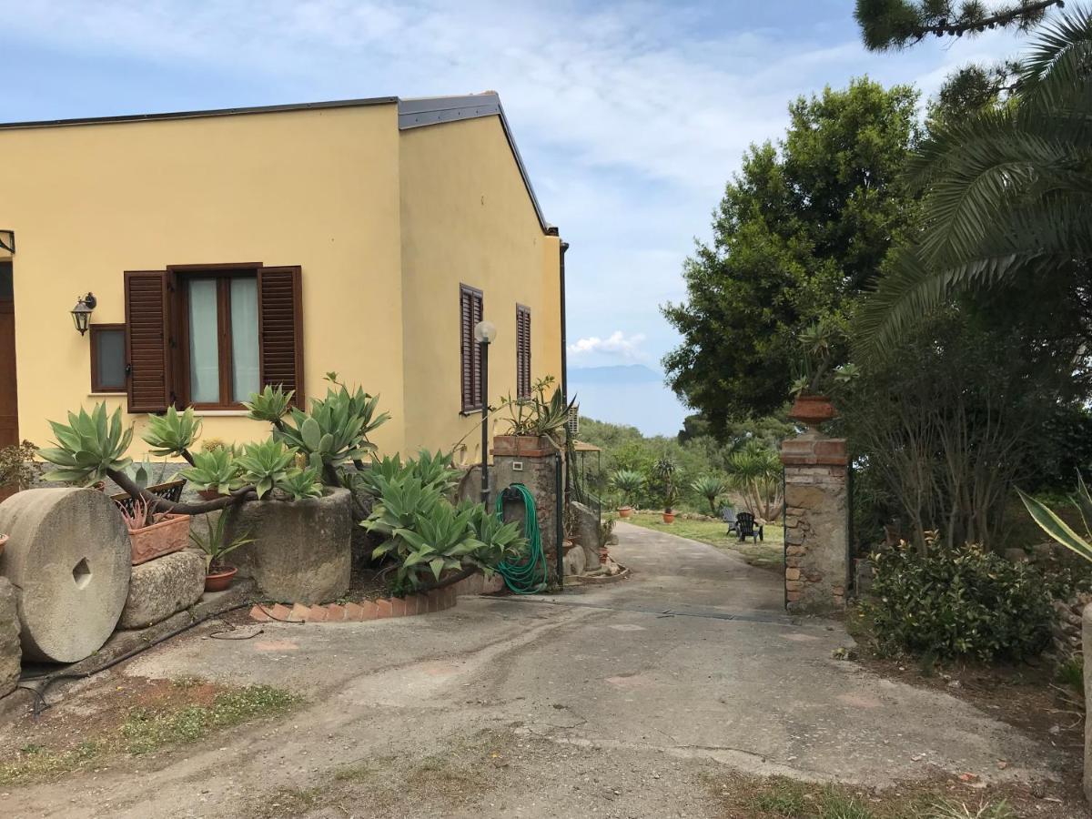 A Casa Di Peppino Villa Greco Tyndaris Extérieur photo